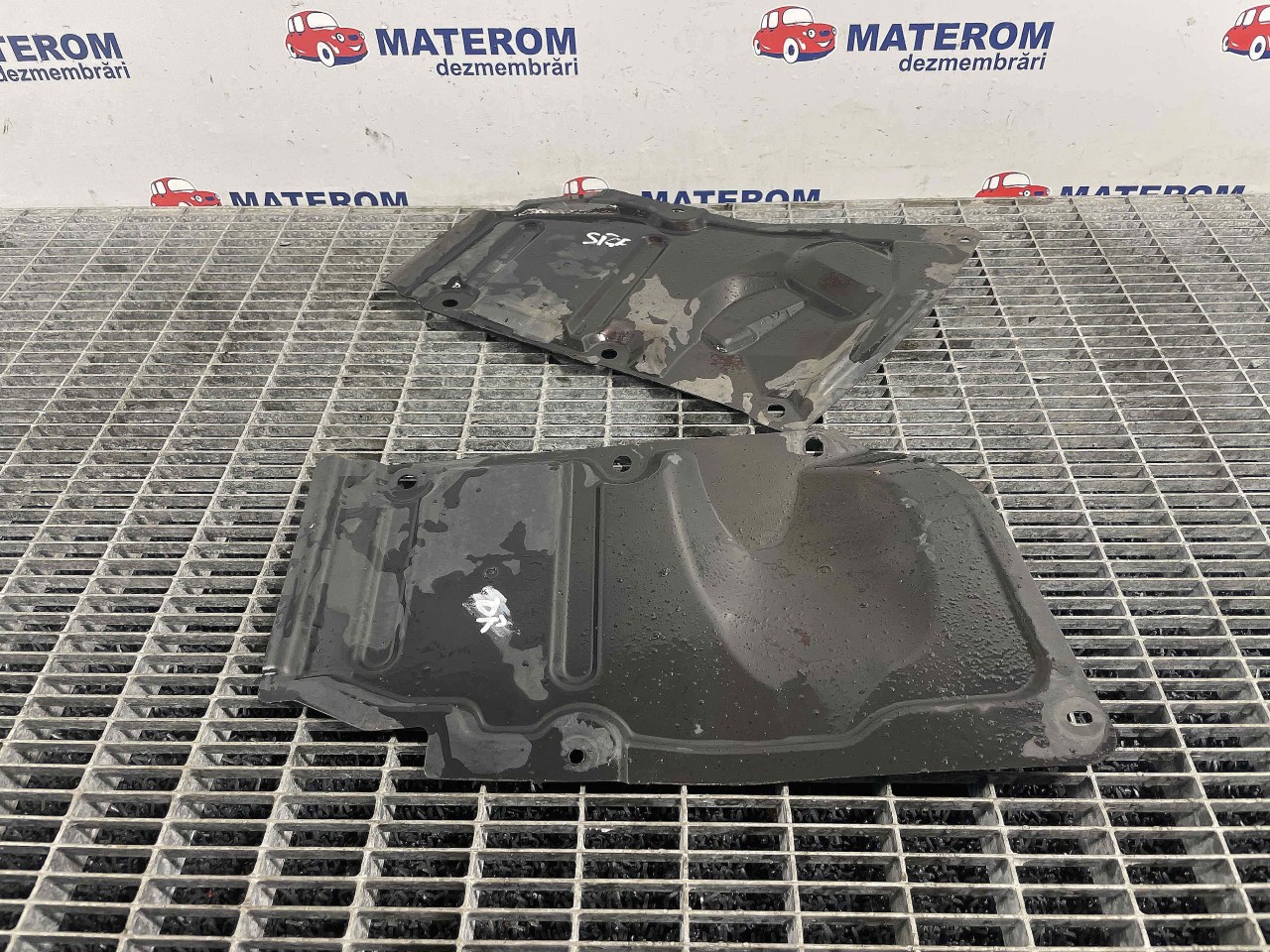 SCUT LATERAL TOYOTA AURIS - - (2012 2015)