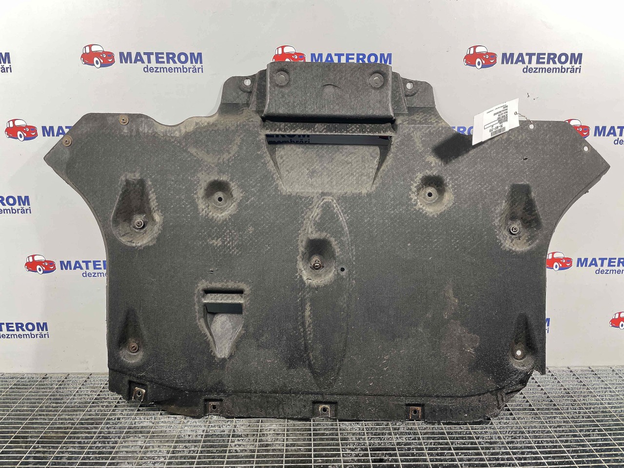 SCUT MOTOR AUDI A8 3.0 TDI - (2010 2013)
