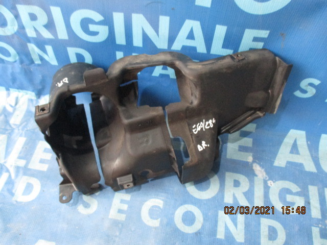 Scut motor BMW E60 525d; 7201517 // 7201518 (bascule)