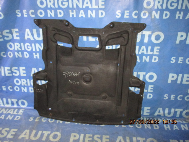 Scut motor BMW F10 530d 2010 (fisurat)