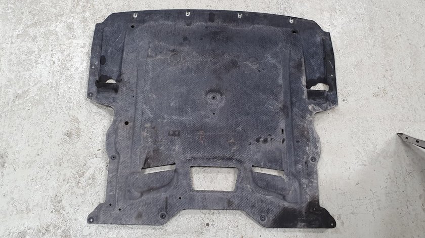 Scut motor BMW Seria 5 F10 2011 2012 2013
