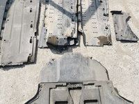Scut motor/cutie/lateral prag Audi A4 B6 B7 stanga dreapta