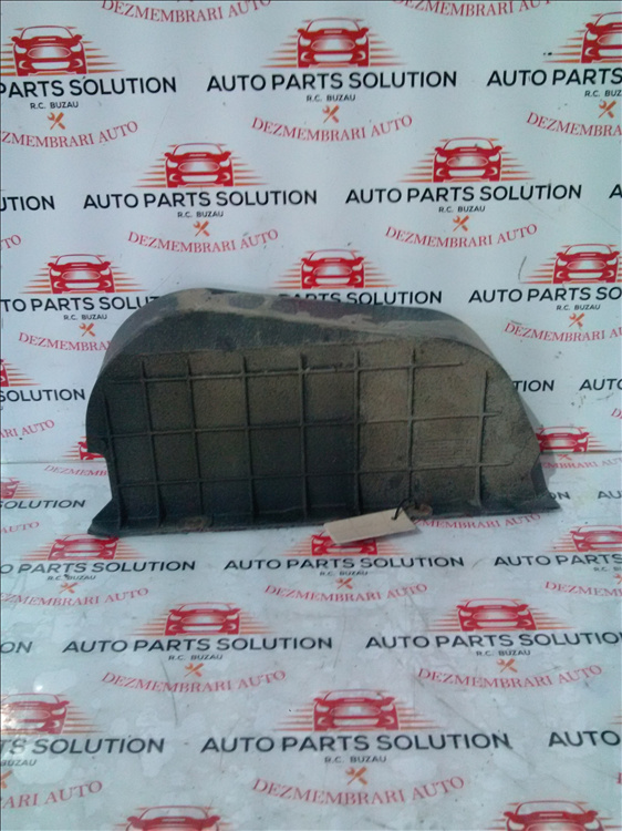 Scut motor dreapta FORD FIESTA 1.6 D an fabr. 2013