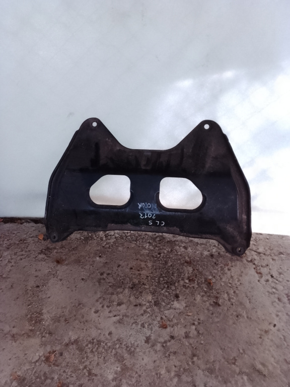 Scut motor metalic Mercedes CLS 350 3.0 Motorina 2012
