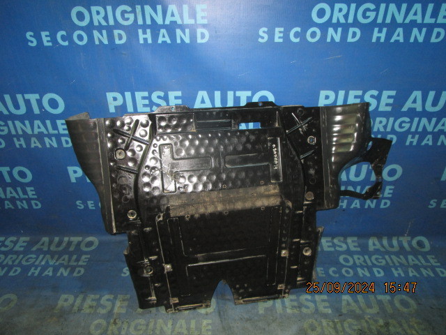 Scut motor Opel Zafira B 1.9cdti ; 13114644 (fisurat)