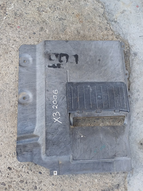 Scut motor plastic BMW X3 - Motorina 2006, -