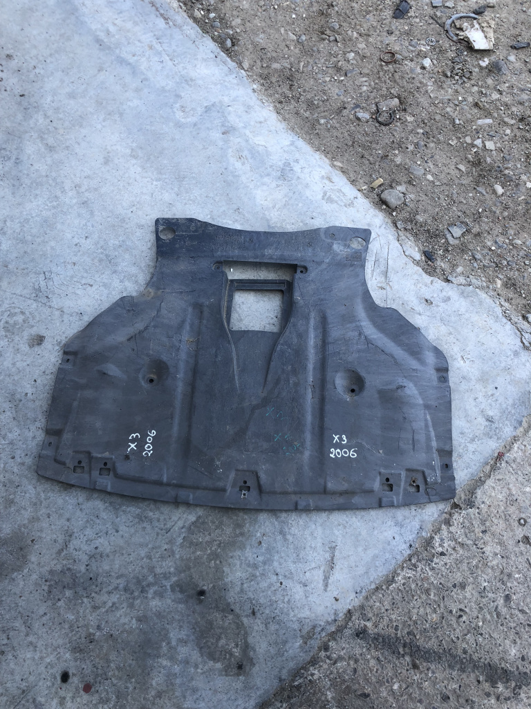 Scut motor plastic BMW X3 - Motorina 2006, -