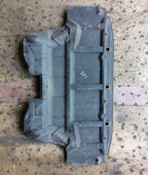 Scut motor plastic BMW X5 E53 [facelift] [2003 - 2006] Crossover 3.0 d AT (218 hp) X5 SE D