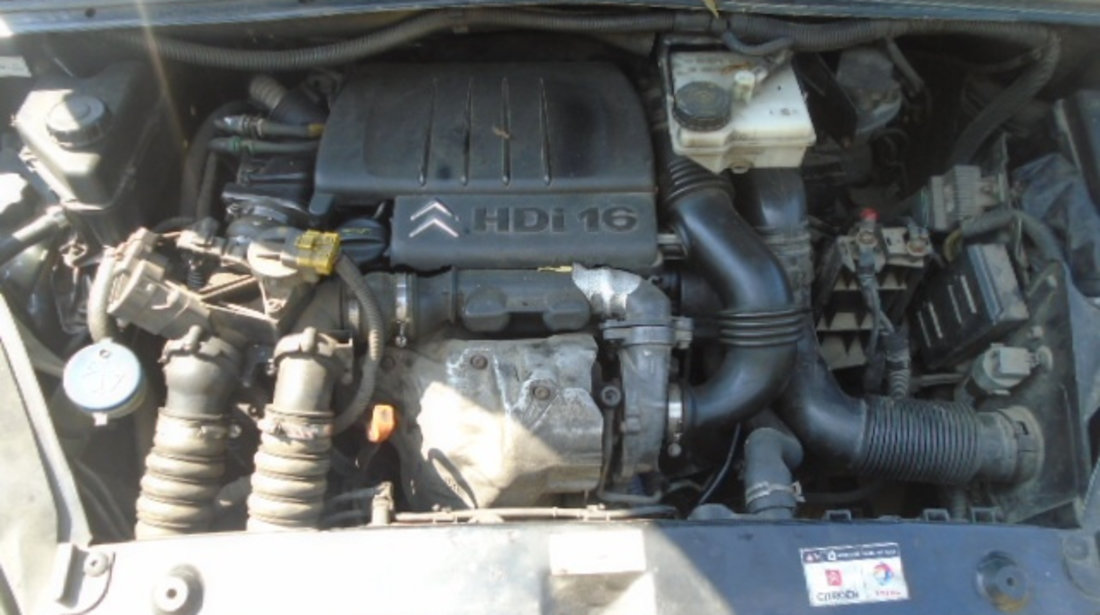 Scut motor plastic Citroen Xsara Picasso 2004 Hatchback 1.6 tdi