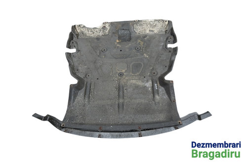 Scut motor plastic Cod: 7241814 7241814 BMW Seria 1 F20/F21 [2011 - 2015] Hatchback 5-usi 120d MT (1...