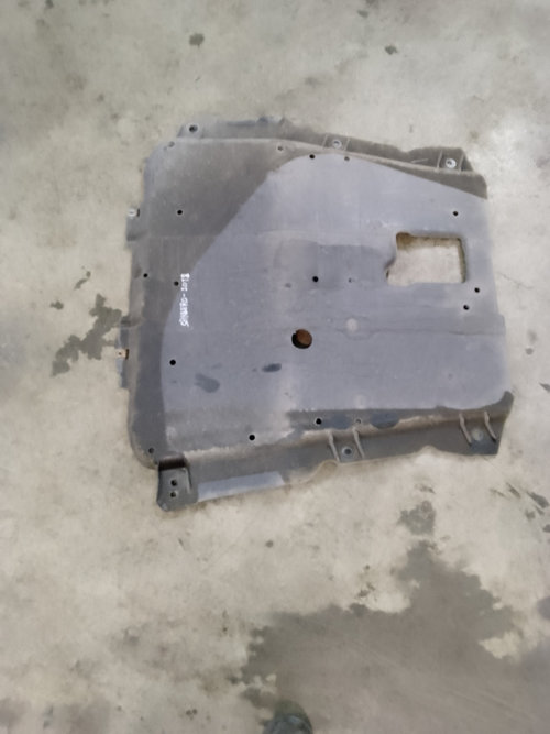 Scut motor plastic Dacia Sandero 2 1.0 Benzina 2018