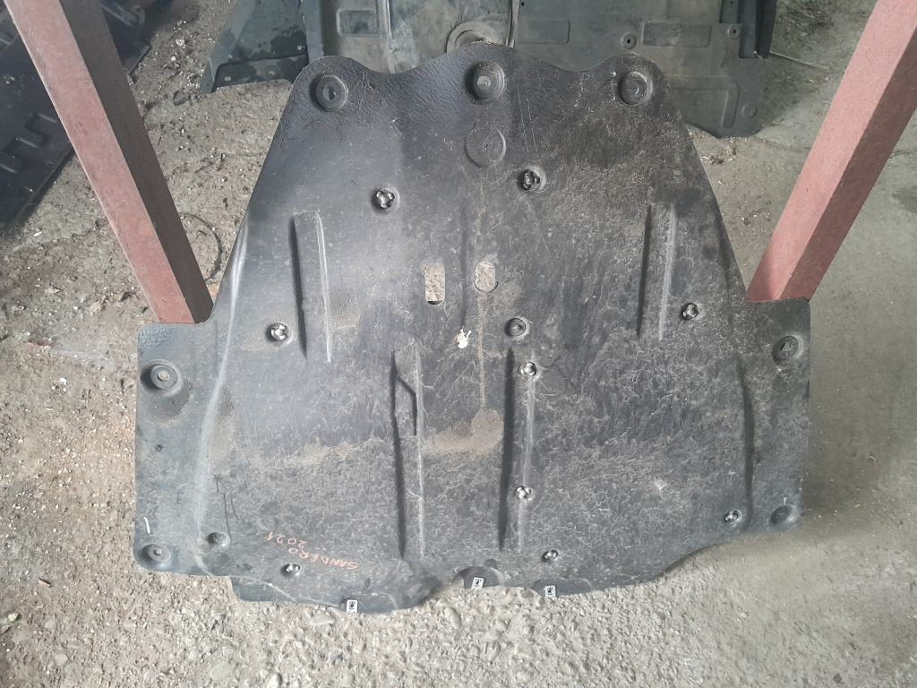 Scut motor plastic Dacia Sandero 2020