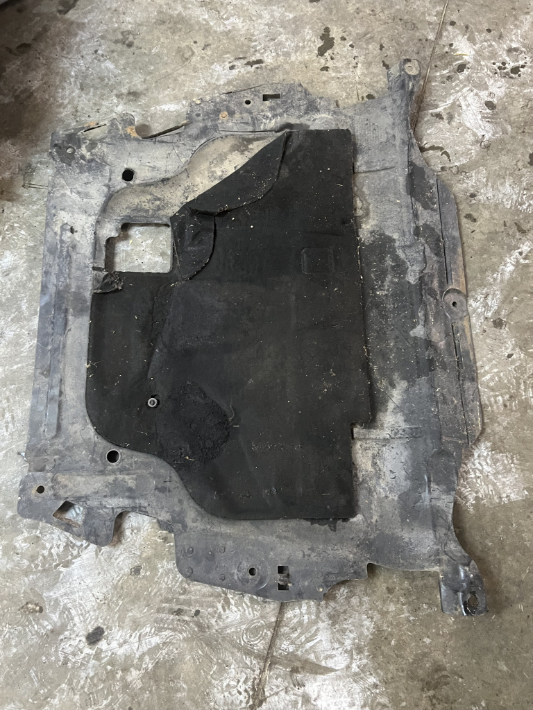 Scut motor plastic Ford Galaxy 2005