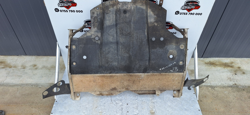 Scut motor plastic Land Rover Freelander (1998-2005) 2.0 Motorina 2004, -