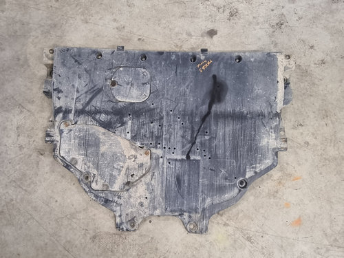 Scut motor plastic Mazda 3 2015