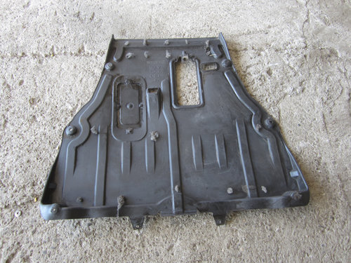 SCUT MOTOR PLASTIC MAZDA CX-7 4x4 FAB. 2006 - 2016 ⭐⭐⭐⭐⭐