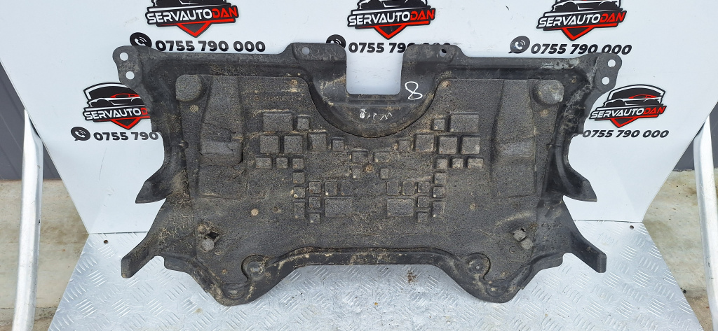 Scut motor plastic Mercedes-Benz C-Class (2007->) [W204] 2.2 Motorina 2010, A2045203223 / A2045200823 / A2045242430 / W212 / CLS