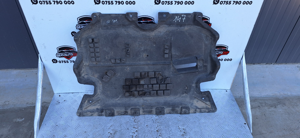 Scut motor plastic Mercedes-Benz C-Class (2015->) [W205] 2.2 Motorina 2016, A2055201600 / A2135243900