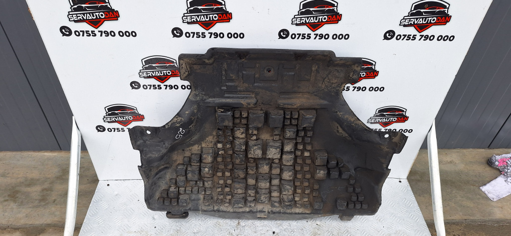 Scut motor plastic Mercedes-Benz Sprinter (1995-2006) [901, 902] 2.2 Motorina 2002, A9015240825