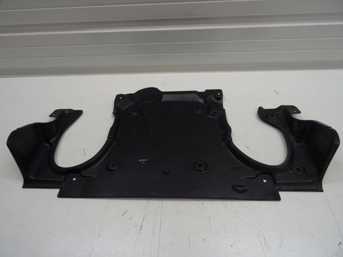 Scut Motor Plastic Mercedes S320 cdi w221