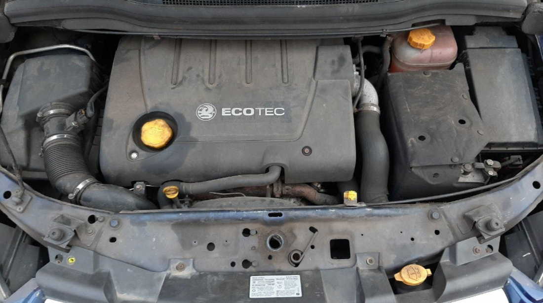 Scut motor plastic Opel Zafira B 2009 MPV 1.9 CDTI