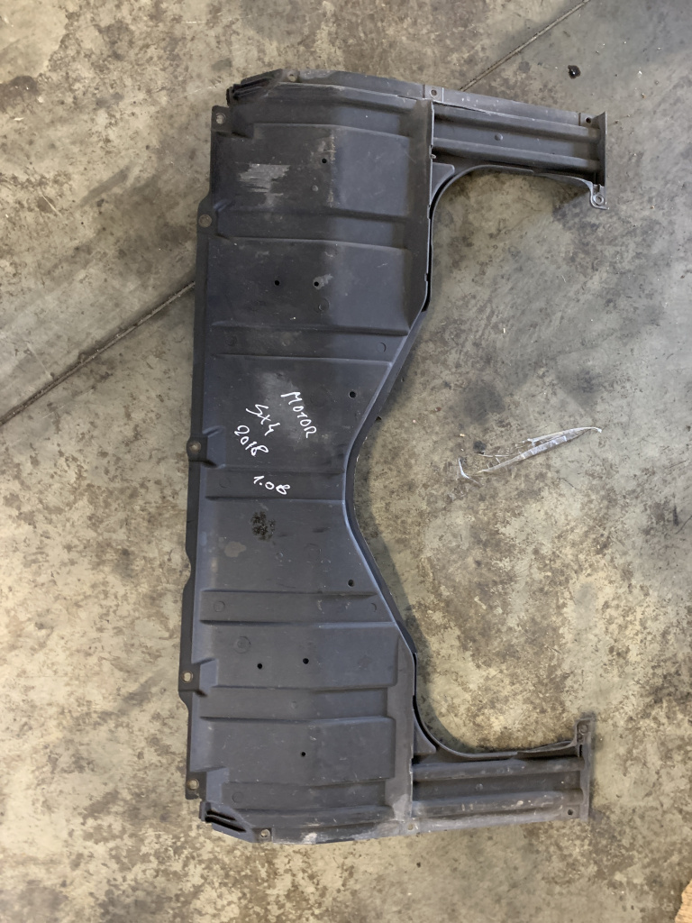 Scut motor plastic Suzuki SX4 1.0 Benzina 2018, -