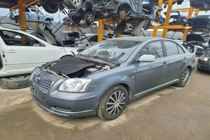 Scut motor plastic Toyota Avensis 2005 sedan/berlina 1.8 benzina