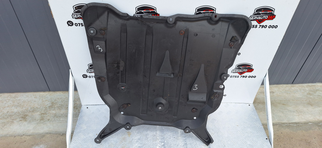 Scut motor plastic Volvo XC90 (2002->) 2.4 Motorina 2004, 30680969