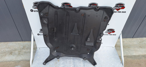 Scut motor plastic Volvo XC90 (2002->) 2.4 Motorina 2004, 30680969