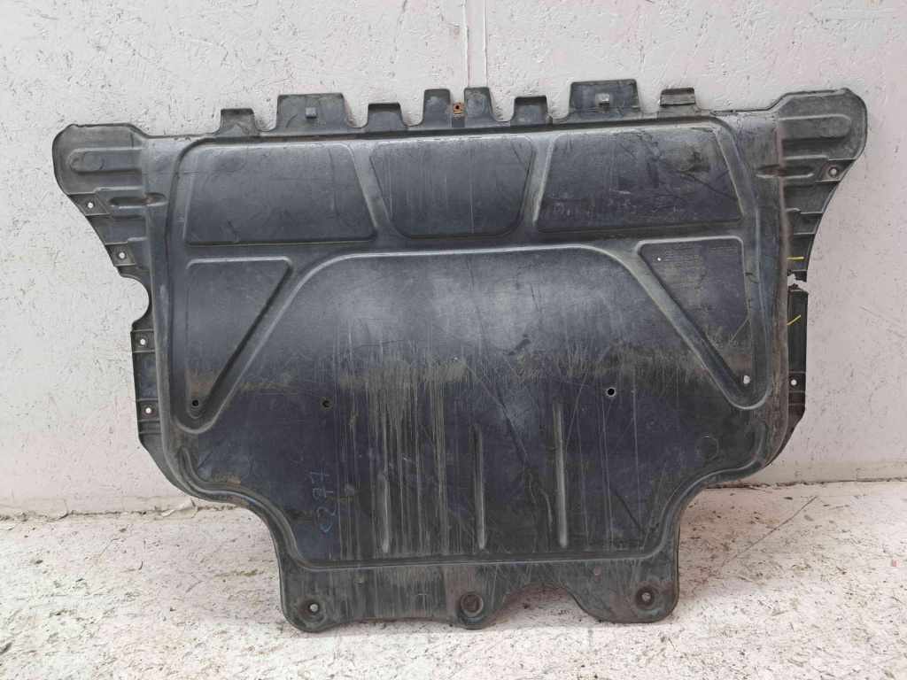 Scut motor Volkswagen Passat B8 (3G2) [Fabr 2015-prezent] OEM