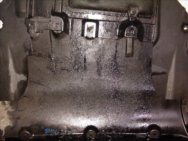 Scut motor VOLKSWAGEN TOUAREG 2.5 TDI an fabr 2006