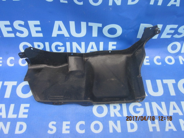 Scut motor VW Golf 4 : 1J0825245 (latera