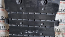 Scut original Seat Leon III cod piesa : 5Q0825229C