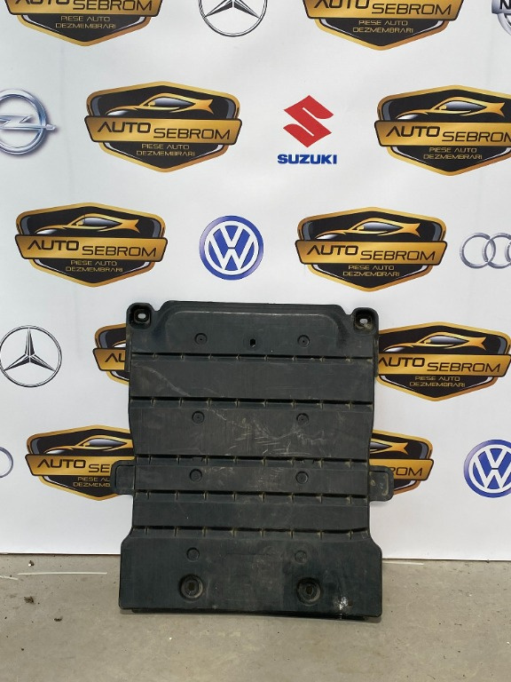 Scut pentru VW Golf 7