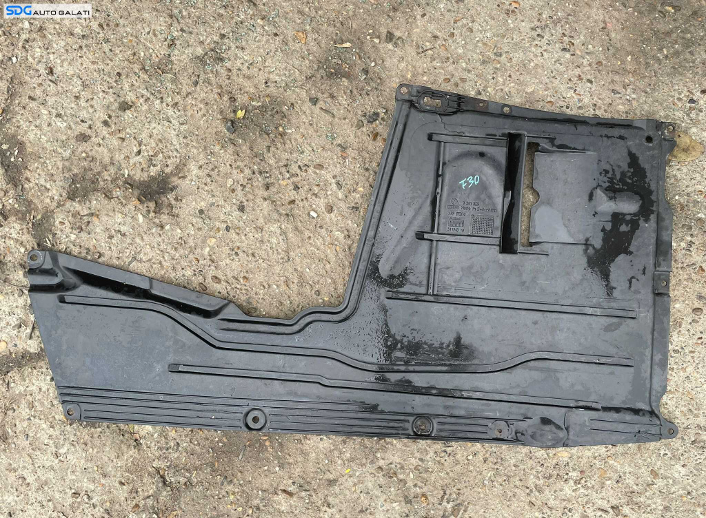 Scut Plastic Caroserie Lateral Stanga cu Defect BMW Seria 3 F30 2011 - 2019 Cod 7241829 [X2862]