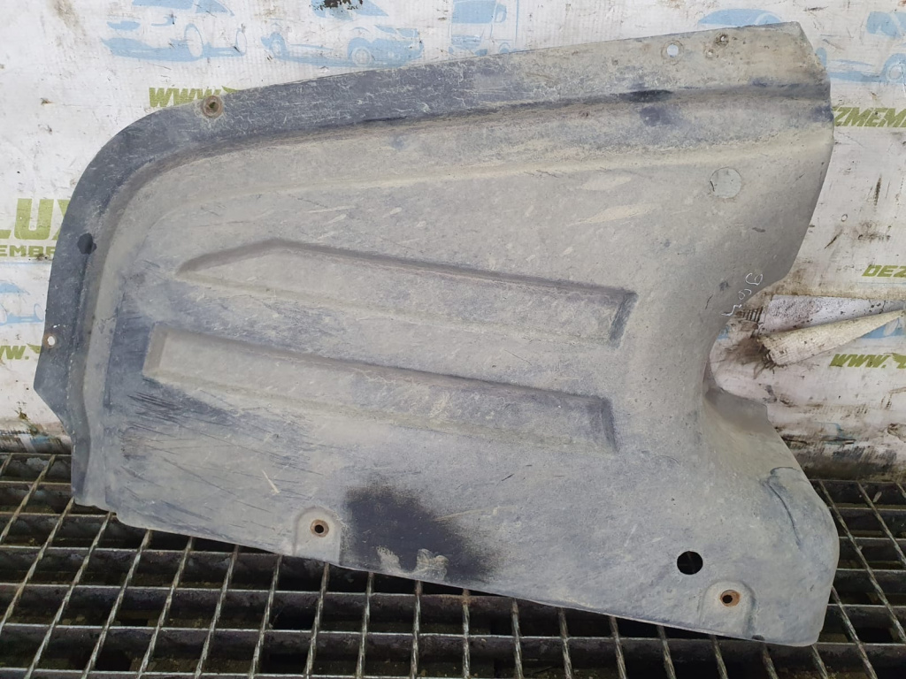Scut plastic portbagaj dreapta spate 3c0825216b Volkswagen VW Passat B6 [2005 - 2010] 2.0 tdi cbdc