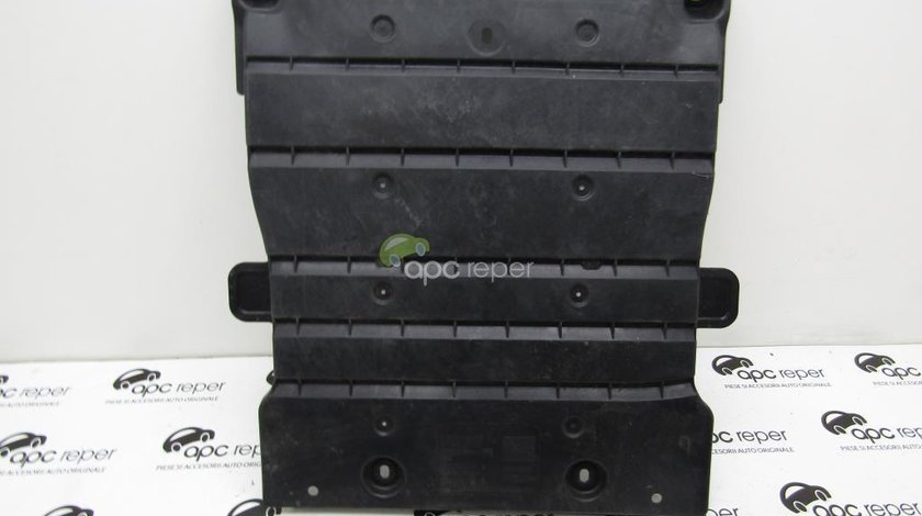 Scut podea cod 5G0825230H VW Golf Sportvan 2015 cod motor CRK
