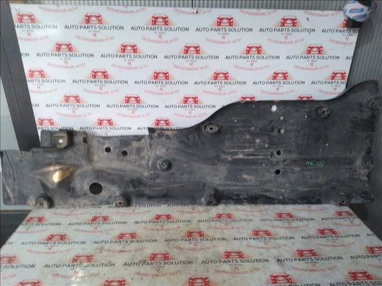 Scut podea stanga MERCEDES-BENZ ML W166