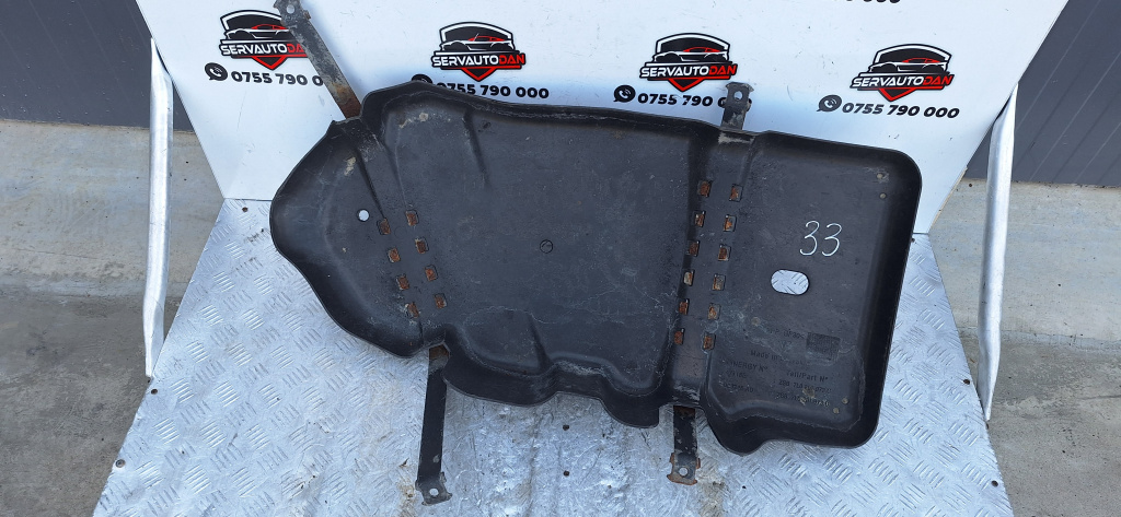 Scut rezervor Volkswagen Touareg 2 (2010-2015) 3.0 Motorina 2011, 7L0201973C / 7L0201973D