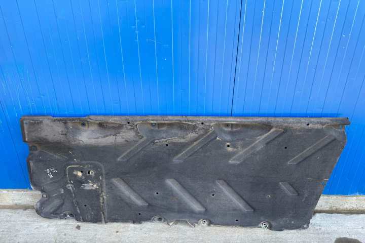 Scut stanga A2466840100 Mercedes-Benz B-Class W246 [facelift] [2014 - 2020]