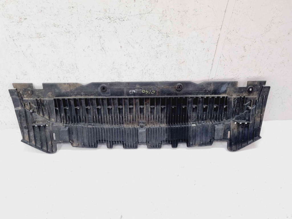 Scut sub bara Audi A3 Sportback (8PA) [Fabr 2004-2013] 8K0807233B