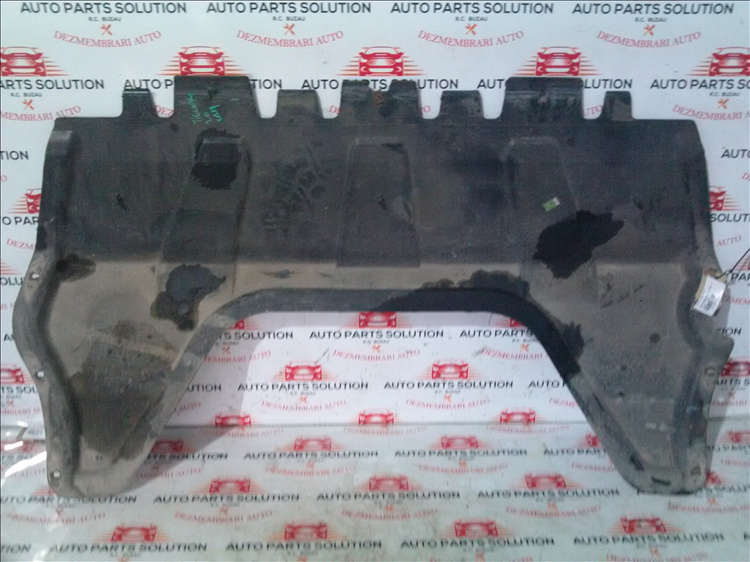 Scut sub bara VOLKSWAGEN TIGUAN an fabr. 2011