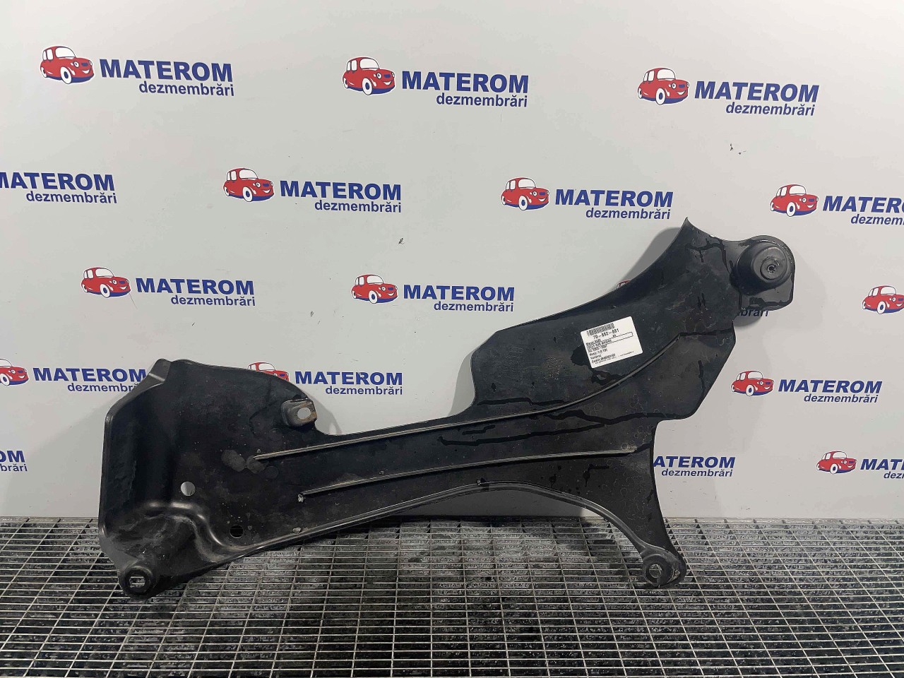 SCUT SUB MASINA AUDI A4 A4 2.0 TDI - (2004 2007)