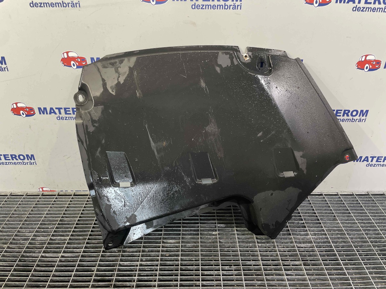 SCUT SUB MASINA AUDI A4 A4 - - (2015 2018)