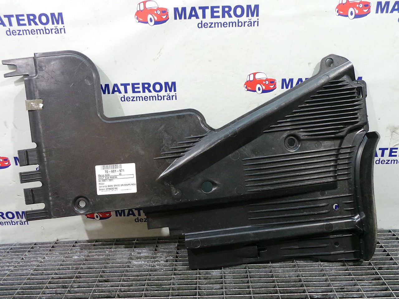 SCUT SUB MASINA AUDI A5 - - (2007 2011)
