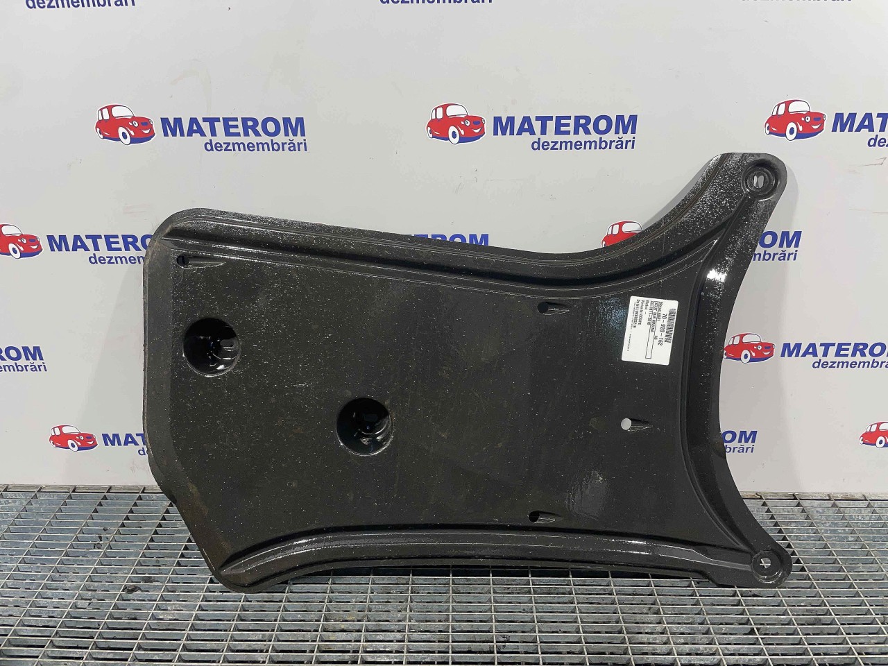 SCUT SUB MASINA AUDI A5 - - (2011 2016)