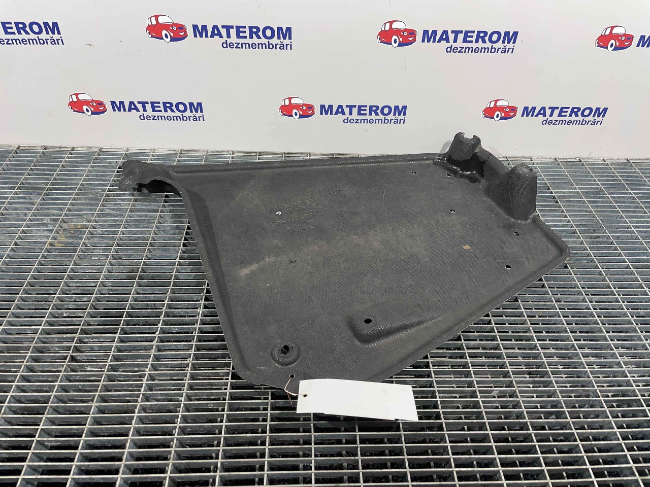 SCUT SUB MASINA AUDI A6 - - (2018 2024)