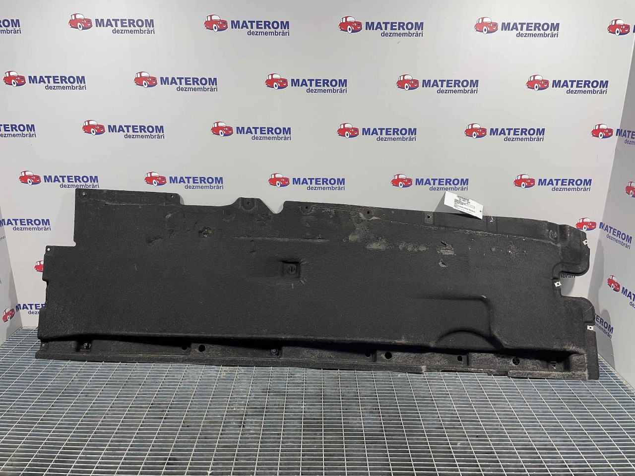 SCUT SUB MASINA AUDI A6 - - (2018 2024)