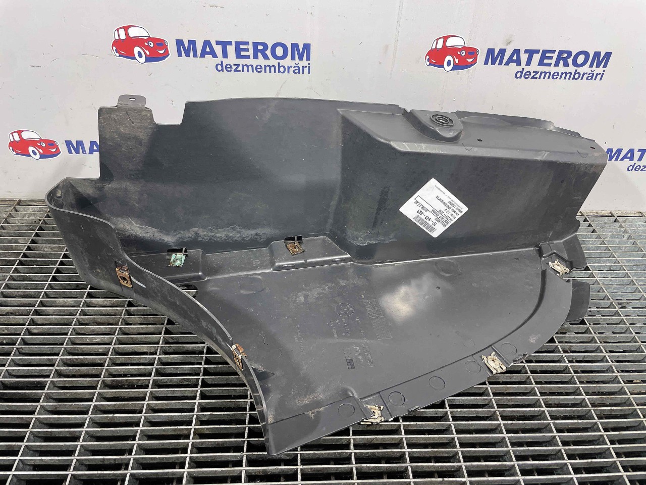 SCUT SUB MASINA BMW SERIA 3 F 30 2.0 D - (2011 2018)