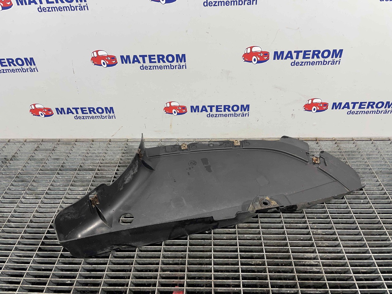 SCUT SUB MASINA BMW SERIA 3 F 31 SERIA 3 F 31 - - (2011 2015)
